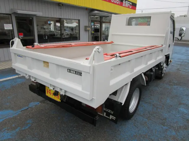 いすゞ エルフ TKG-NKR85AN(2WD)の写真3