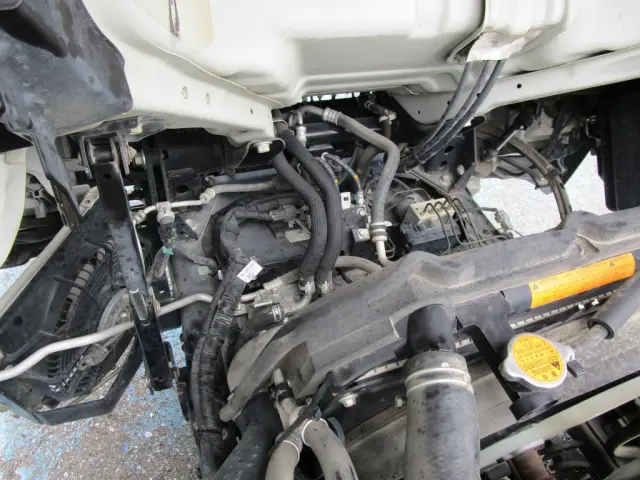 いすゞ エルフ TKG-NKR85AN(2WD)の写真22