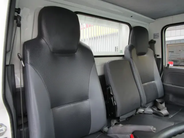 いすゞ エルフ TKG-NKR85AN(2WD)の写真29