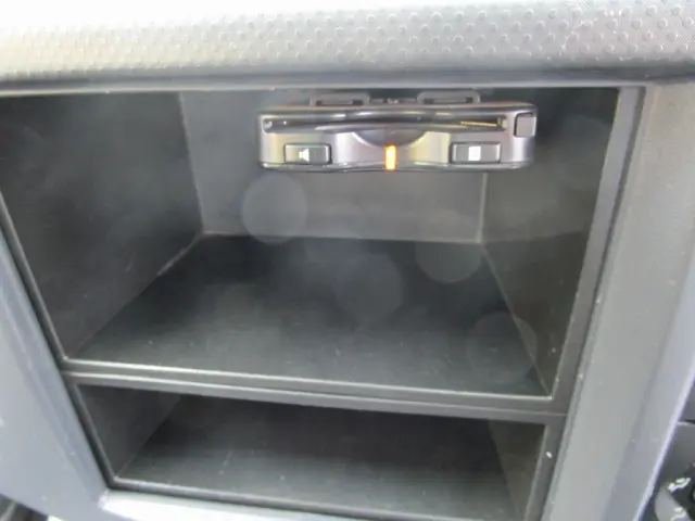 いすゞ エルフ TKG-NKR85AN(2WD)の写真37