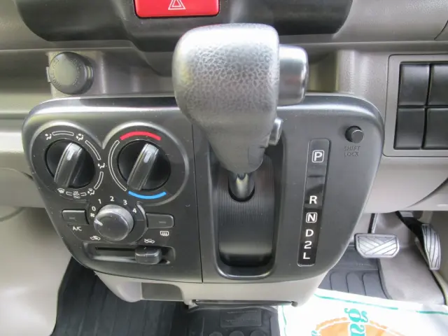 日産 クリッパーバン HBD-DR17V(2WD)の写真21
