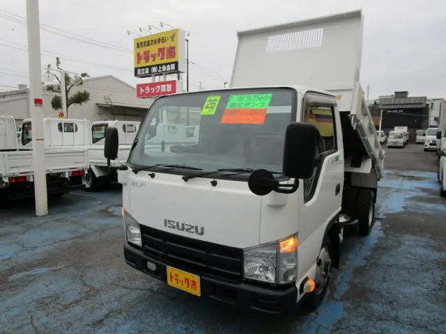 いすゞ エルフ TKG-NJR85AN(2WD)の写真1