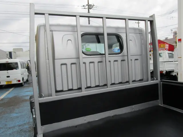 日産 アトラス SKG-TZ3F24(2WD)の写真12