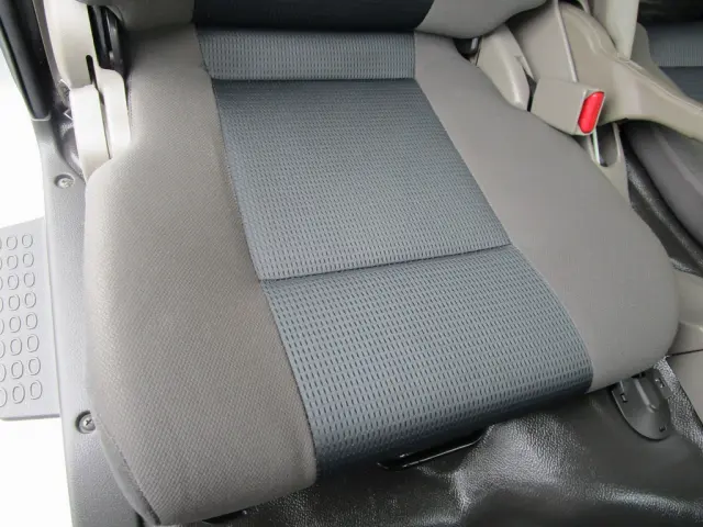 日産 アトラス SKG-TZ3F24(2WD)の写真30