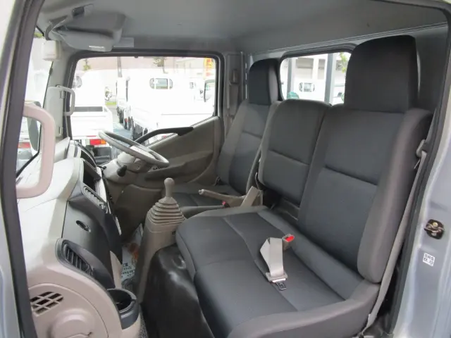 日産 アトラス SKG-TZ3F24(2WD)の写真32