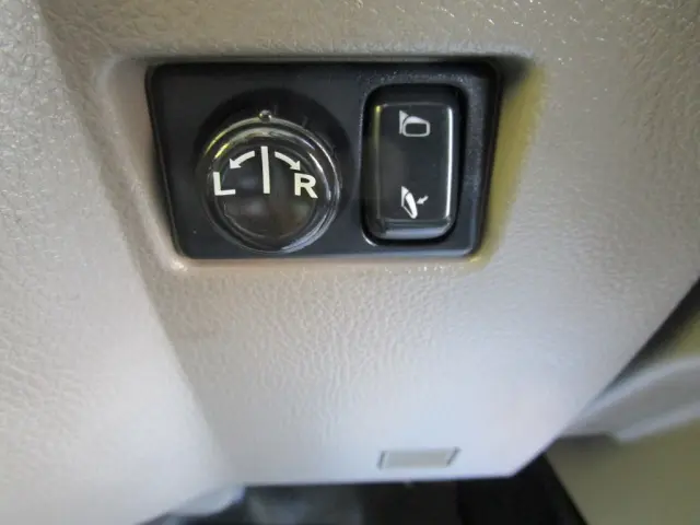 日産 アトラス CBF-SQ1F24(2WD)の写真36