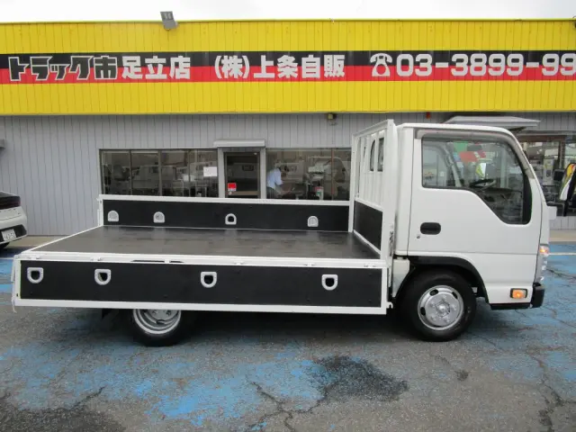 いすゞ エルフ TKG-NJR85A(2WD)の写真9