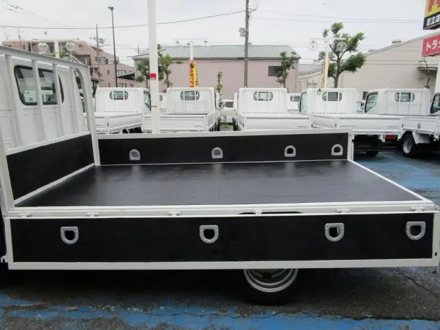 いすゞ エルフ TKG-NJR85A(2WD)の写真23