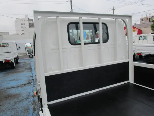 いすゞ エルフ TKG-NJR85A(2WD)の写真25