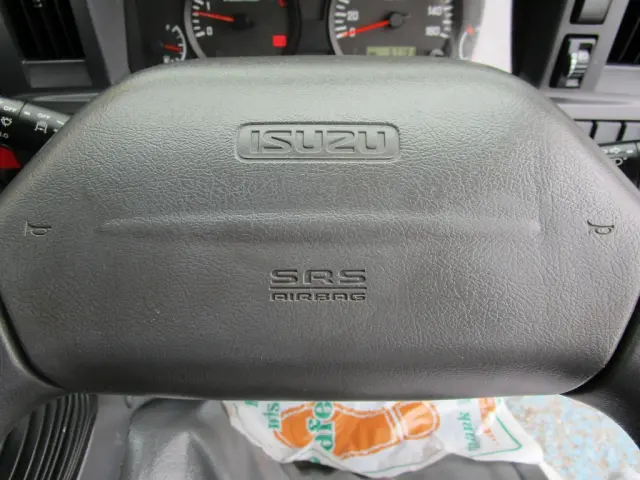いすゞ エルフ TKG-NJR85A(2WD)の写真40