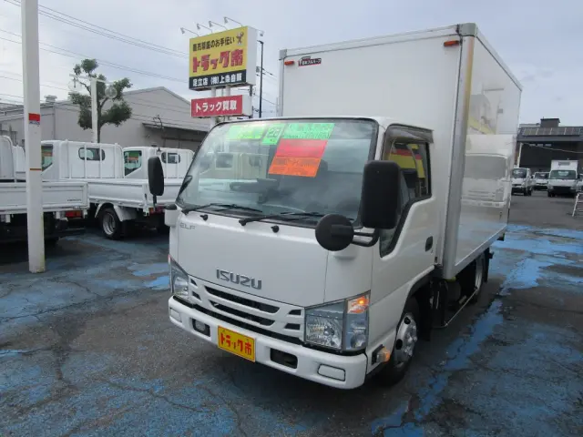 いすゞ エルフ TRG-NHR85AN(2WD)の写真1
