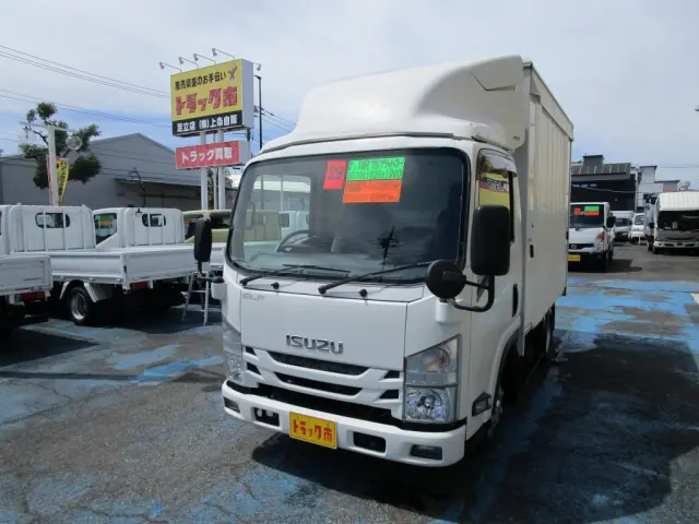 いすゞ エルフ TRG-NLR85AN(2WD)の写真1