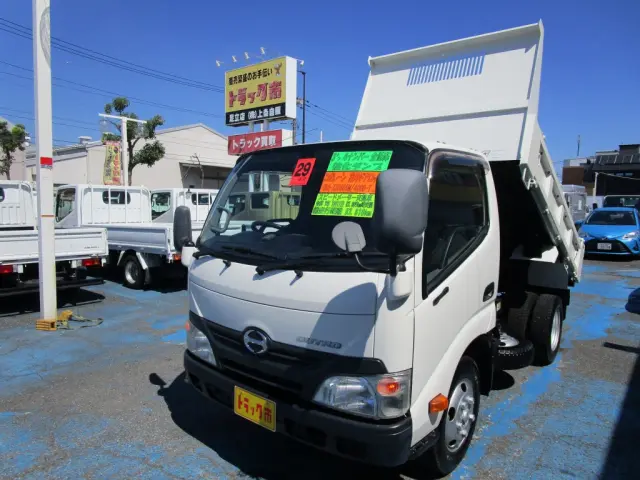 日野 デュトロ TKG-XZU620T(2WD)の写真1
