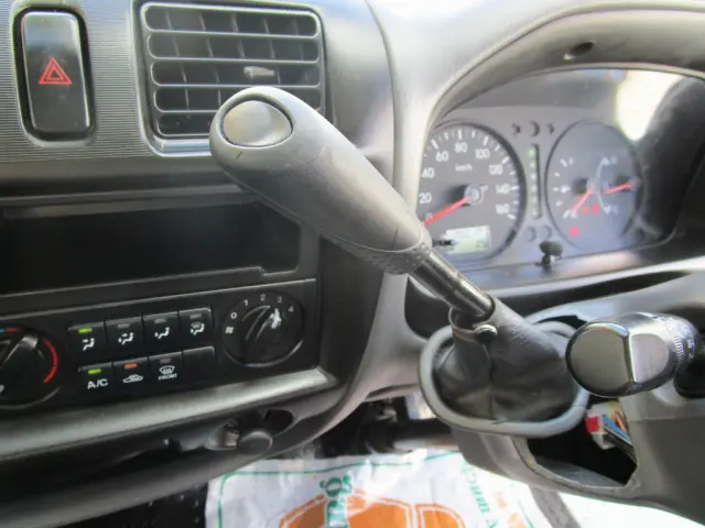 マツダ ボンゴトラック DBF-SLP2T(2WD)の写真21