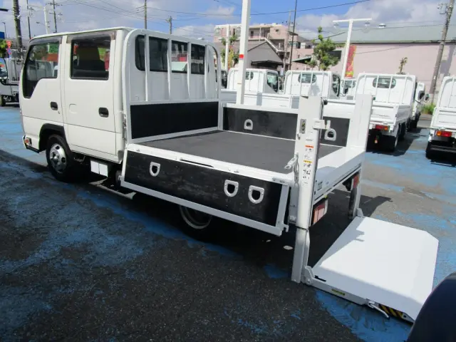 いすゞ エルフ TRG-NJR85A(2WD)の写真19