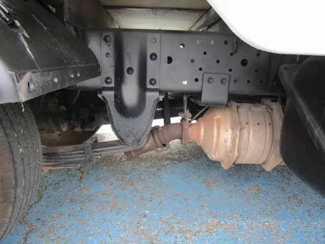 いすゞ エルフ TRG-NJR85A(2WD)の写真23