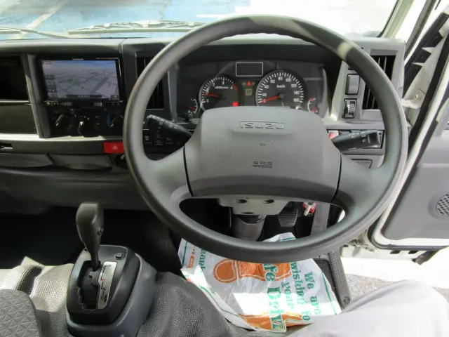 いすゞ エルフ TRG-NJR85A(2WD)の写真25