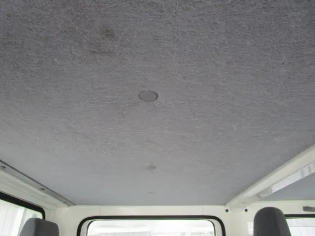 いすゞ エルフ TRG-NJR85A(2WD)の写真34