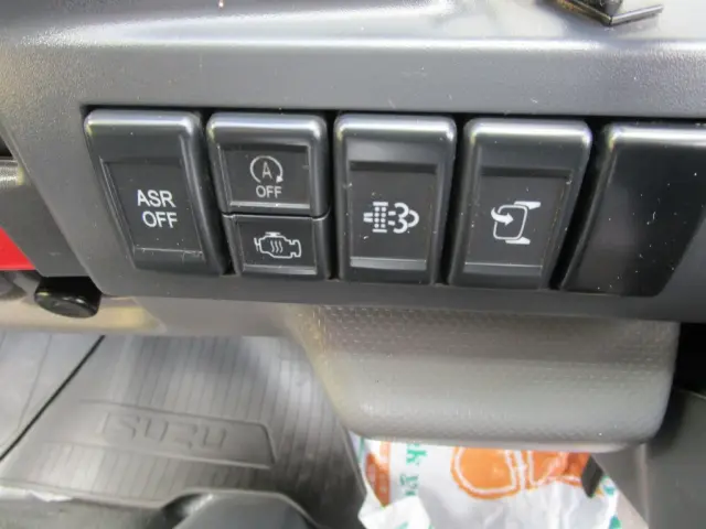 いすゞ エルフ TRG-NJR85A(2WD)の写真40