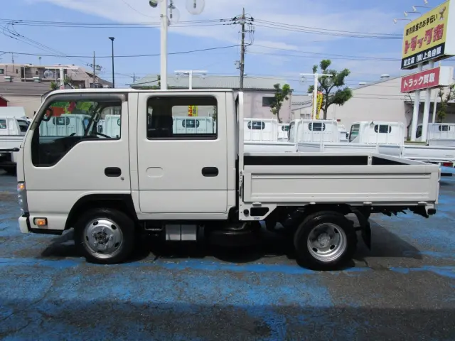 いすゞ エルフ TRG-NJS85A(2WD)の写真11