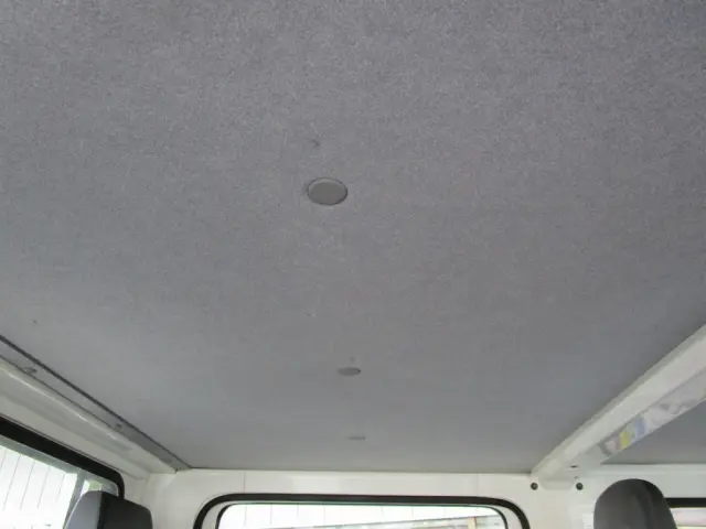 いすゞ エルフ TRG-NJS85A(2WD)の写真41