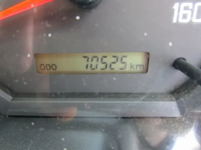 いすゞ エルフ TRG-NJS85A(2WD)の写真43