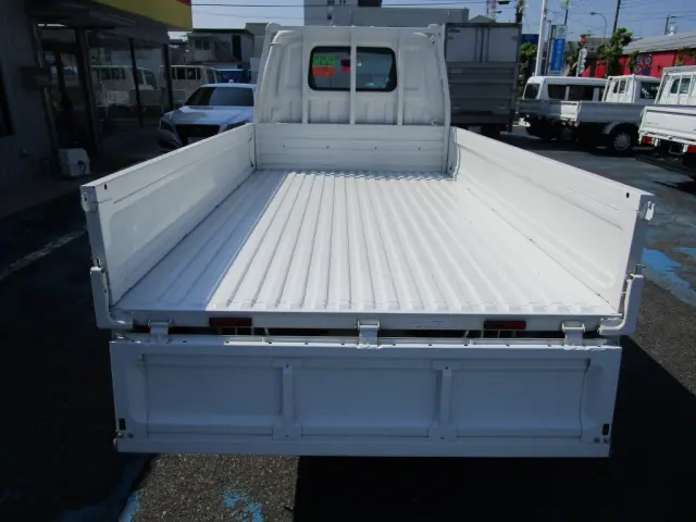 マツダ ボンゴトラック DBF-SLP2T(2WD)の写真4