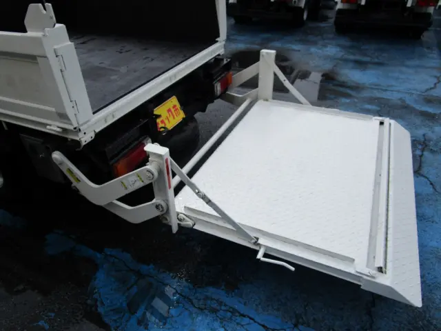 日野 デュトロ TPG-XZU605M(2WD)の写真18