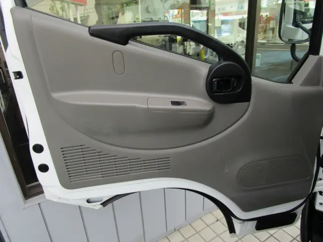 日産 アトラス CBF-SQ2F24(2WD)の写真30