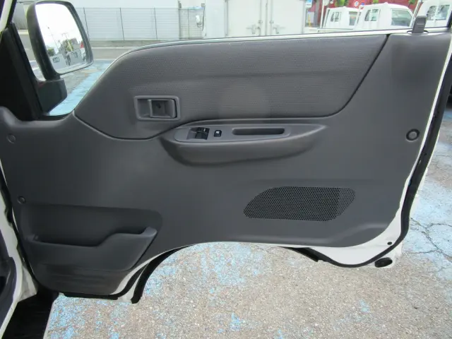 マツダ ボンゴトラック DBF-SLP2T(2WD)の写真33