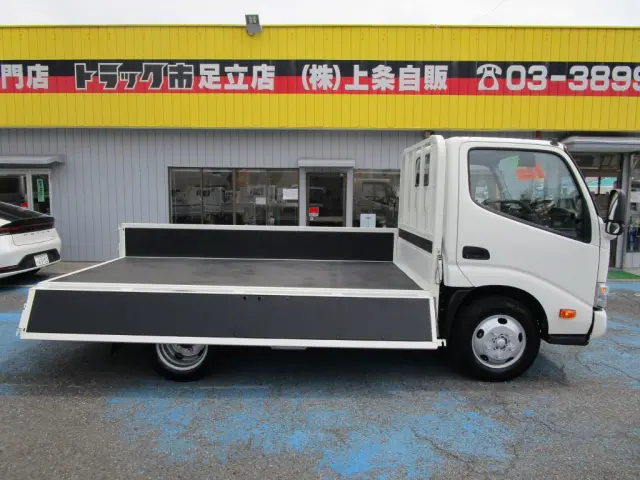 トヨタ ダイナ 2RG-XZC605(2WD)の写真9