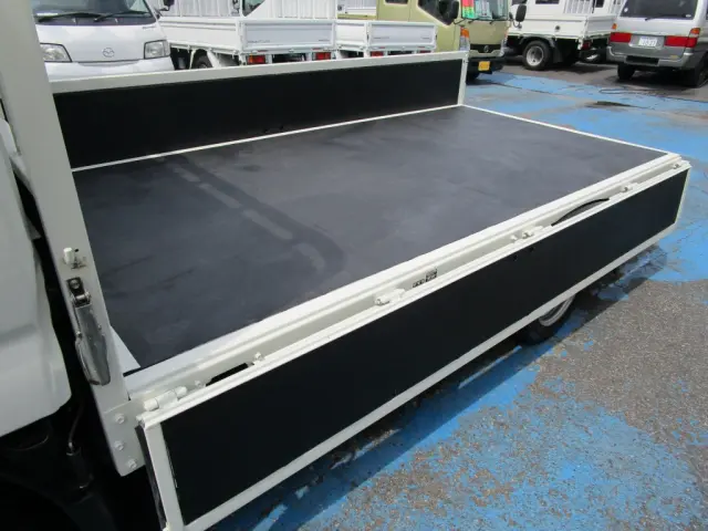 トヨタ ダイナ 2RG-XZC605(2WD)の写真15