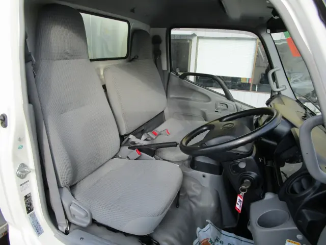 トヨタ トヨエース TPG-XZU605(2WD)の写真6
