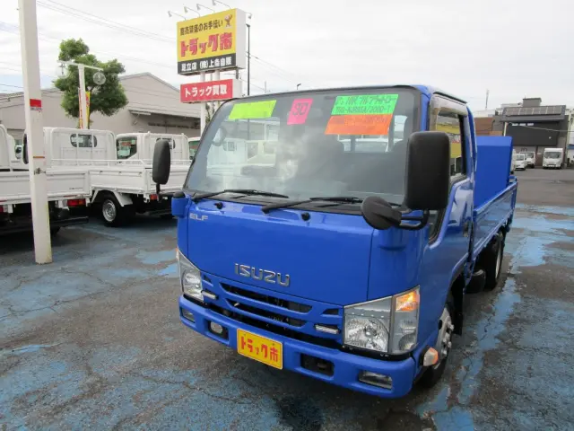 いすゞ エルフ TRG-NKR85A(2WD)の写真1