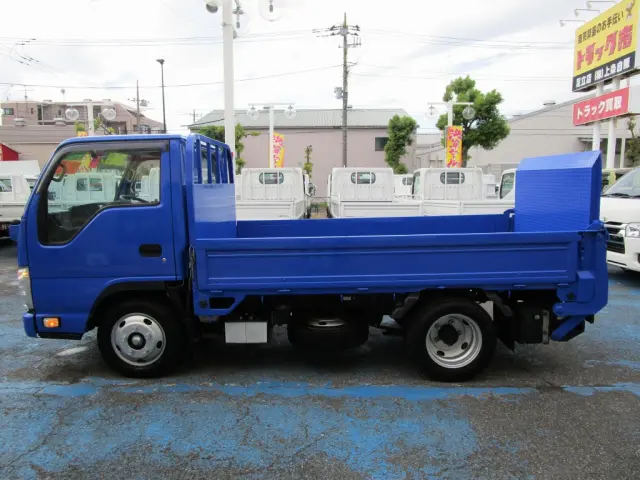 いすゞ エルフ TRG-NKR85A(2WD)の写真11