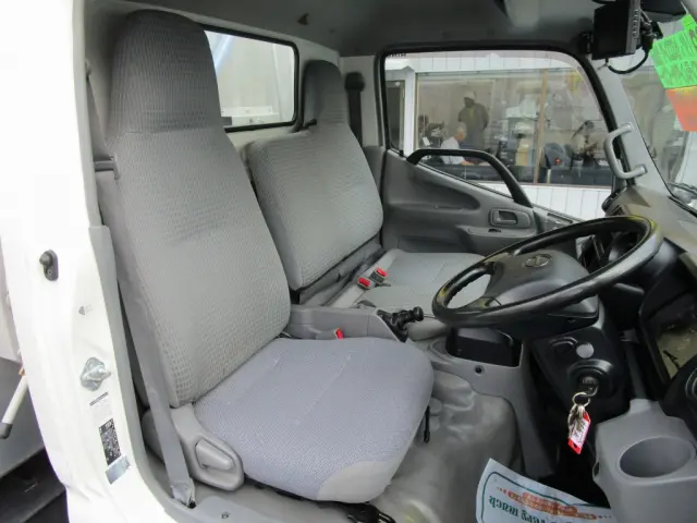 日野 デュトロ TKG-XZC645M(2WD)の写真6