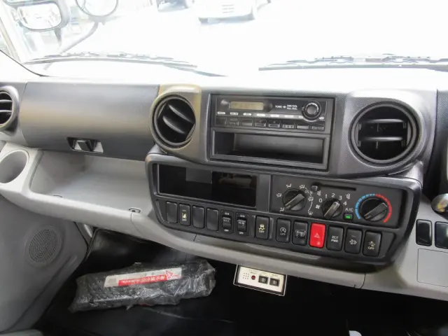 日野 デュトロ TKG-XZC645M(2WD)の写真32