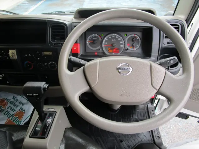 　　　　　　
☆ルームクリーニング済み！☆
当社の車輛は、１台、１台専門スタッフが、
念入りにクリーニングした車輛を展示しております。|日産 アトラス CBF-SQ2F24(2WD)の写真25