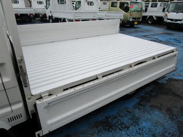 マツダ ボンゴトラック DBF-SLP2T(2WD)の写真16