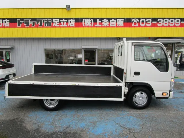 いすゞ エルフ TRG-NJR85A(2WD)の写真9