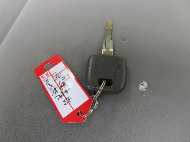 いすゞ エルフ TRG-NJR85A(2WD)の写真30