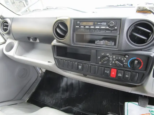 日野 デュトロ TKG-XZU610T(2WD)の写真26