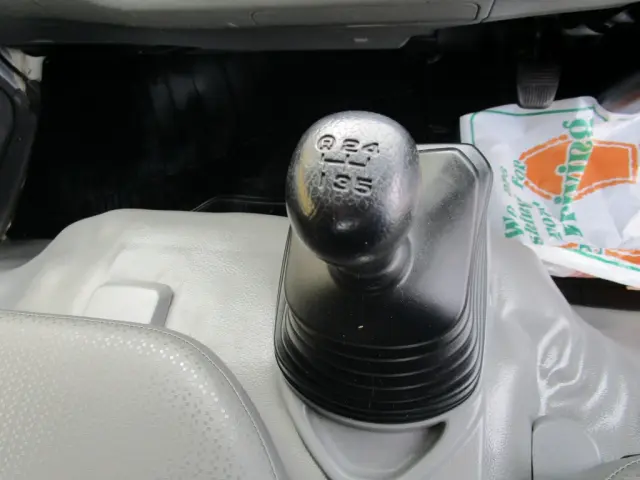 日野 デュトロ TKG-XZU610T(2WD)の写真27