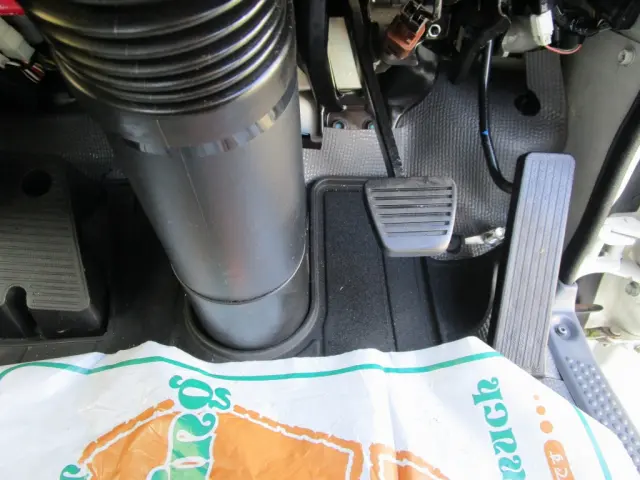 いすゞ エルフ TPR-NHR85AN(2WD)の写真34