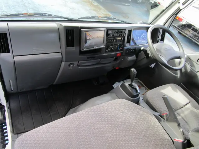 いすゞ エルフ TPR-NHR85AN(2WD)の写真37