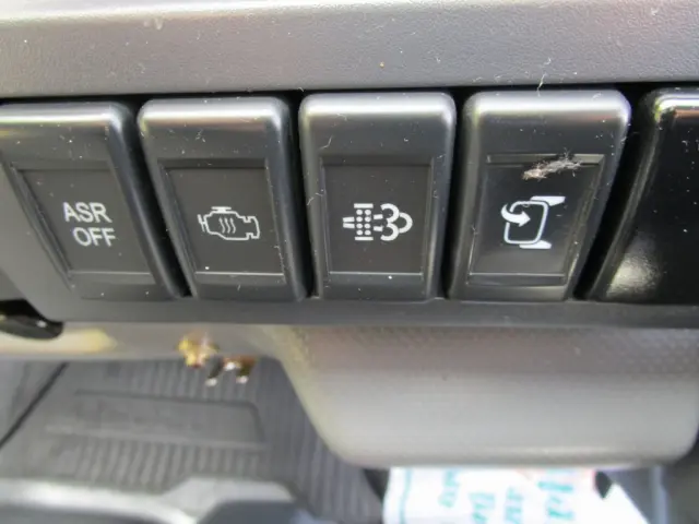 いすゞ エルフ TPR-NHR85AN(2WD)の写真43