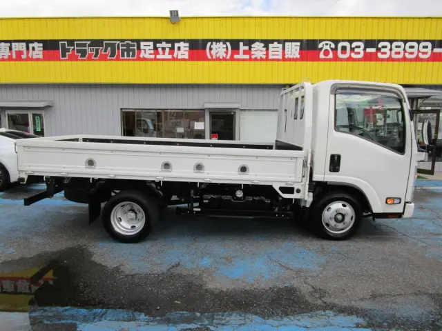 いすゞ エルフ TRG-NMR85R(2WD)の写真8