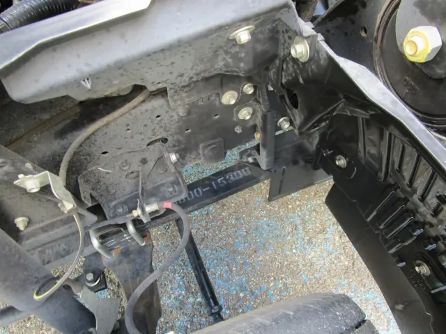 いすゞ エルフ TRG-NMR85R(2WD)の写真16