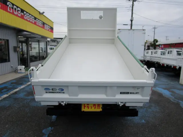 いすゞ エルフ TKG-NJR85AD(2WD)の写真12