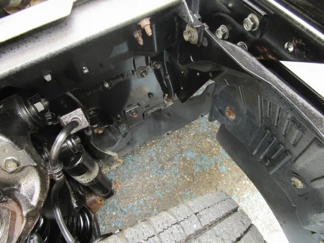 いすゞ エルフ TKG-NJR85AD(2WD)の写真27